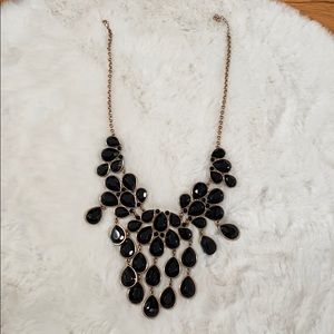 Black tiered necklace